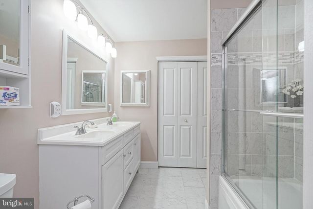 26 WASHBURNE AVE, Berlin, NJ 08009