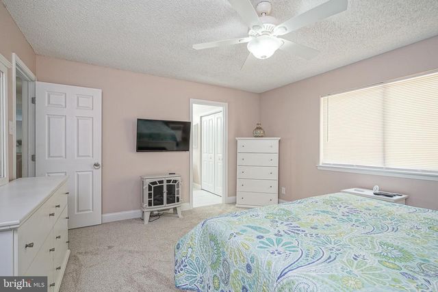 26 WASHBURNE AVE, Berlin, NJ 08009
