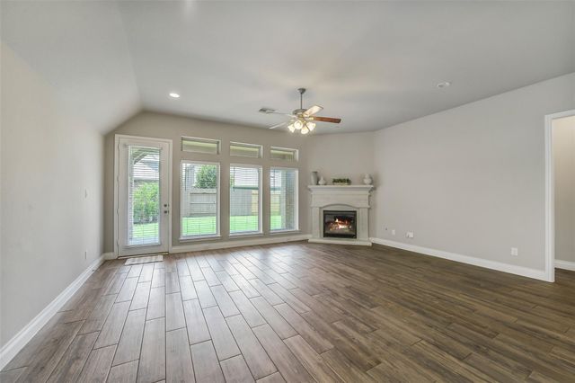 16818 Headwaters Forest Drive, Humble, TX 77346