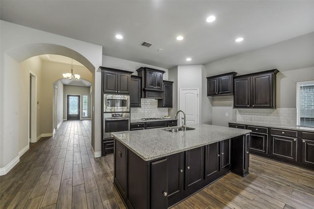 16818 Headwaters Forest Drive, Humble, TX 77346