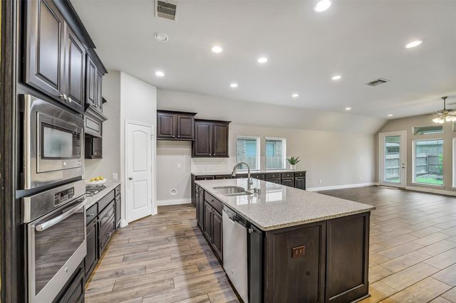 16818 Headwaters Forest Drive, Humble, TX 77346