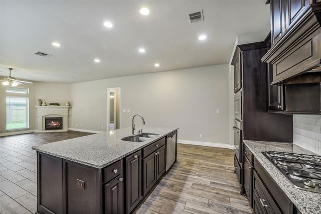 16818 Headwaters Forest Drive, Humble, TX 77346