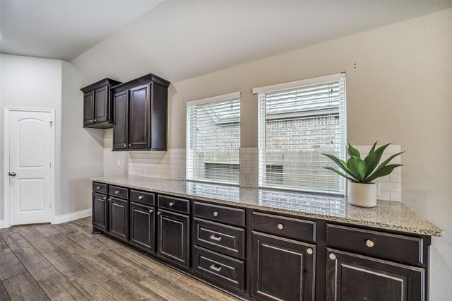 16818 Headwaters Forest Drive, Humble, TX 77346
