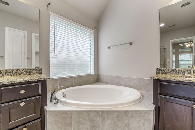 16818 Headwaters Forest Drive, Humble, TX 77346