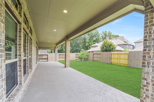 16818 Headwaters Forest Drive, Humble, TX 77346