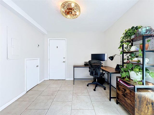 9945 TRIPLE CROWN CIRCLE, Orlando, FL 32825