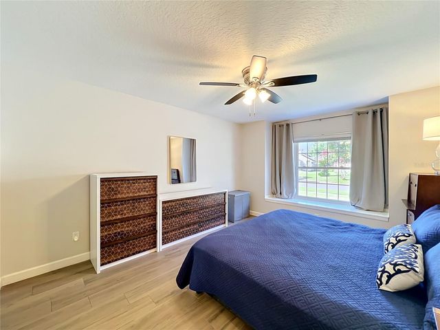 9945 TRIPLE CROWN CIRCLE, Orlando, FL 32825