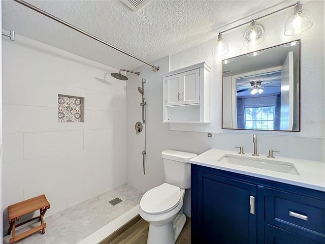 9945 TRIPLE CROWN CIRCLE, Orlando, FL 32825