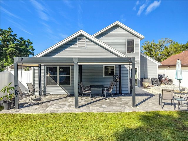 9945 TRIPLE CROWN CIRCLE, Orlando, FL 32825