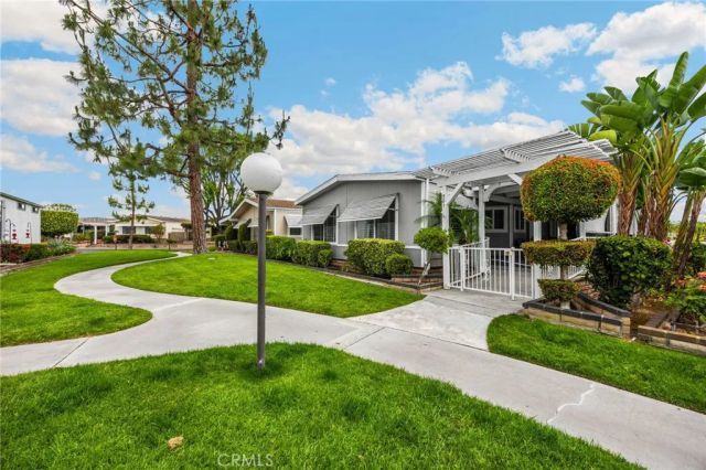 581 Forest Lake 098, Brea, CA 92821