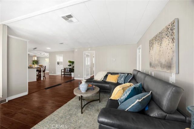 581 Forest Lake 098, Brea, CA 92821