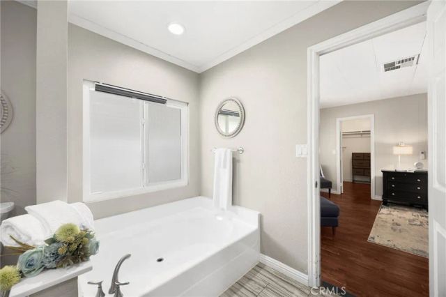 581 Forest Lake 098, Brea, CA 92821