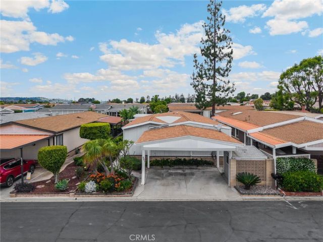 581 Forest Lake 098, Brea, CA 92821