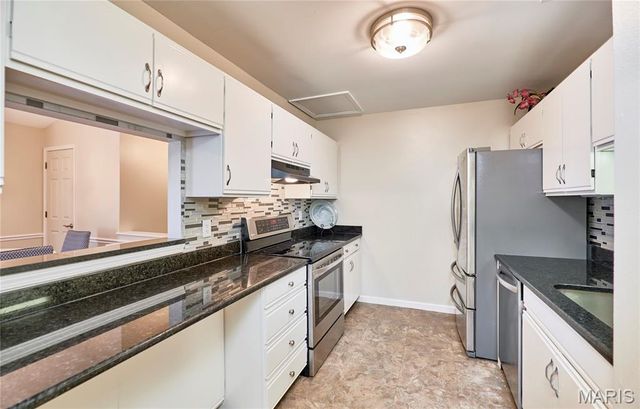 1410 Thrush Place, Brentwood, MO 63144