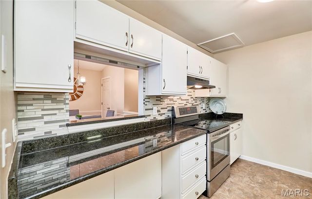 1410 Thrush Place, Brentwood, MO 63144