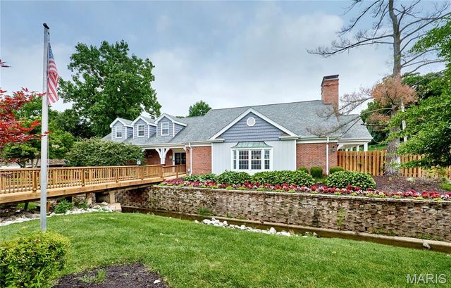 1410 Thrush Place, Brentwood, MO 63144