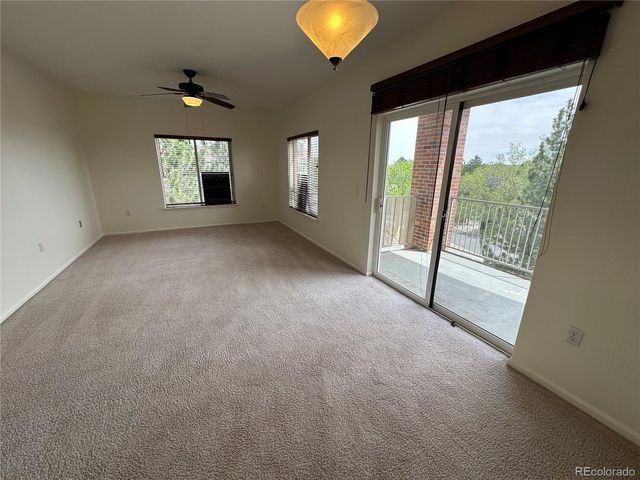 2895 W Riverwalk Cir 301, Littleton, CO 80123