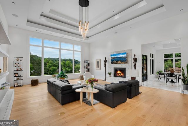 645 River Knoll Drive SE, Marietta, GA 30067