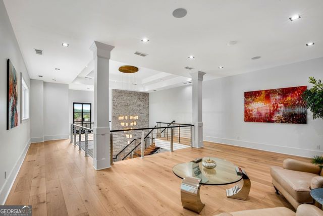 645 River Knoll Drive SE, Marietta, GA 30067