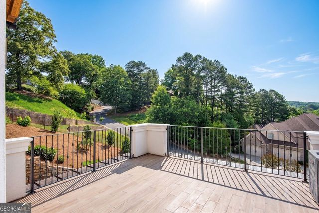 645 River Knoll Drive SE, Marietta, GA 30067