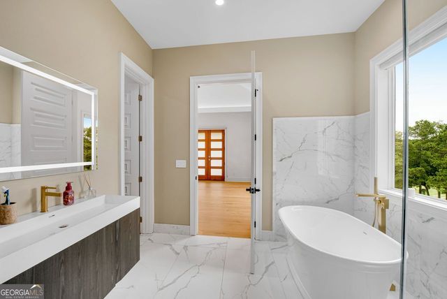 645 River Knoll Drive SE, Marietta, GA 30067