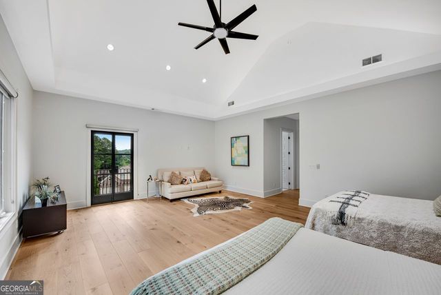 645 River Knoll Drive SE, Marietta, GA 30067