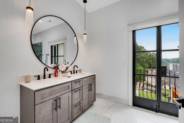 645 River Knoll Drive SE, Marietta, GA 30067