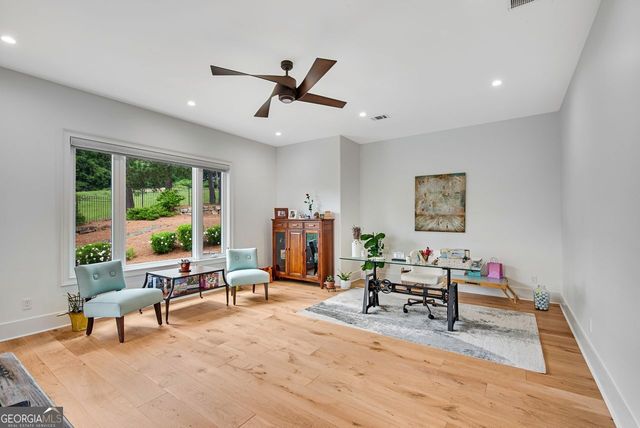 645 River Knoll Drive SE, Marietta, GA 30067