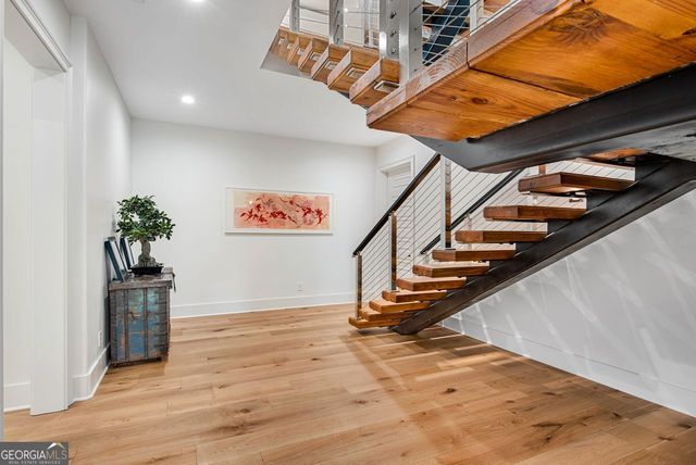 645 River Knoll Drive SE, Marietta, GA 30067