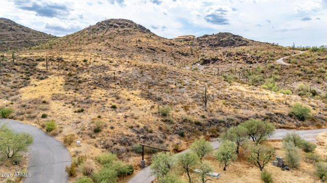 5148 E ROCKAWAY HILLS Drive 0, Cave Creek, AZ 85331