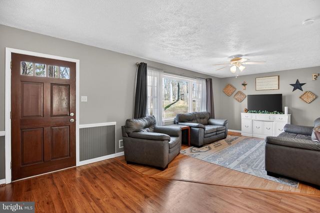 39441 OAK CT, Mechanicsville, MD 20659