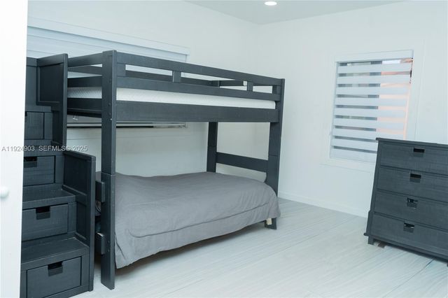 2380 SW 2nd St, Miami, FL 33135