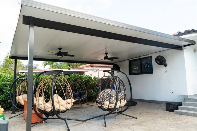 2380 SW 2nd St, Miami, FL 33135