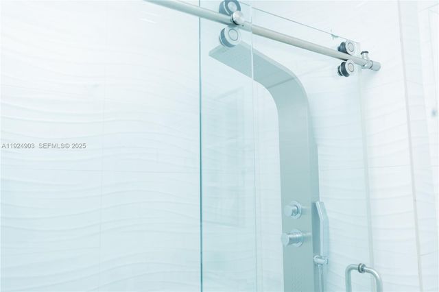 2380 SW 2nd St, Miami, FL 33135