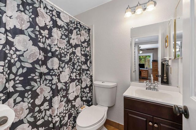 5653 Adobe Rd, Rocklin, CA 95765