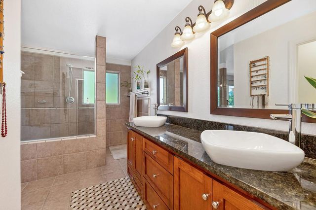 5653 Adobe Rd, Rocklin, CA 95765