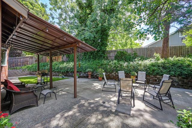 5653 Adobe Rd, Rocklin, CA 95765