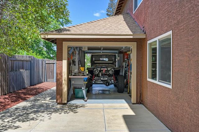 5653 Adobe Rd, Rocklin, CA 95765