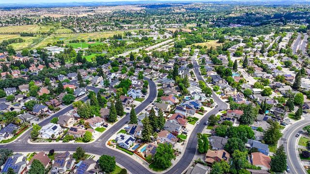 5653 Adobe Rd, Rocklin, CA 95765