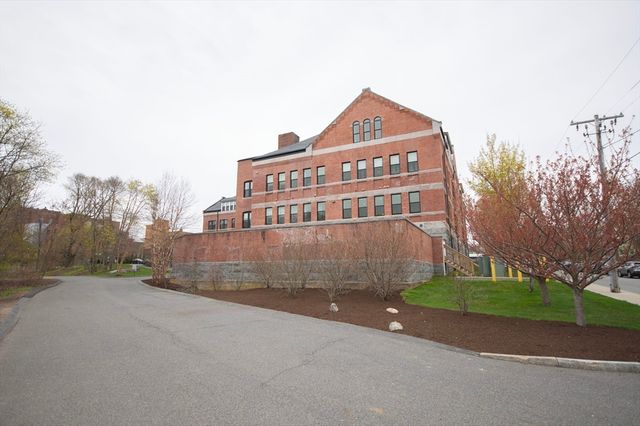 1022 Hancock Street 112, Quincy, MA 02169