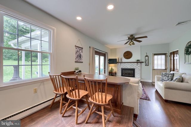 1019 DEVONSHIRE RD, Lancaster, PA 17601