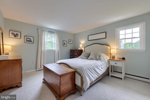 1019 DEVONSHIRE RD, Lancaster, PA 17601