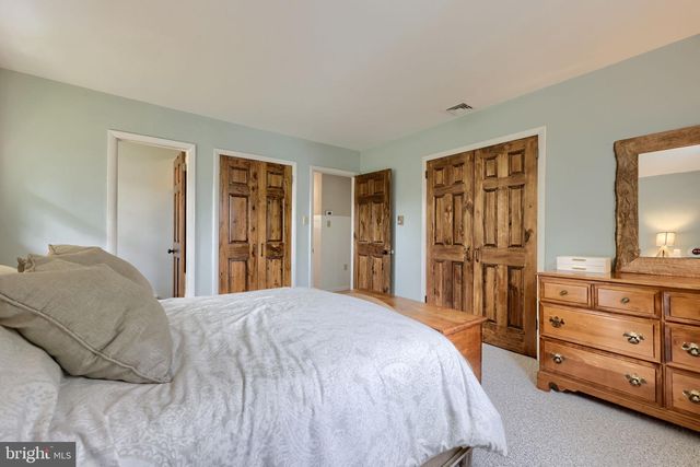 1019 DEVONSHIRE RD, Lancaster, PA 17601