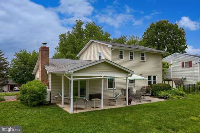 1019 DEVONSHIRE RD, Lancaster, PA 17601