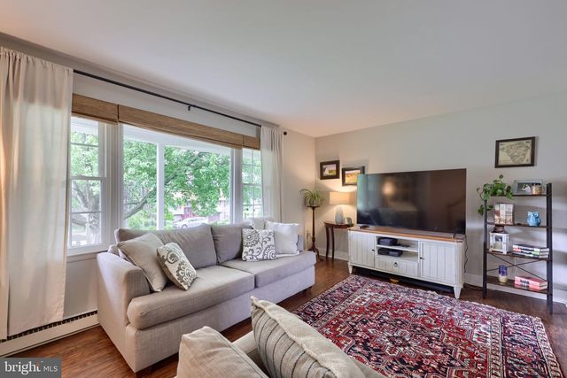 1019 DEVONSHIRE RD, Lancaster, PA 17601