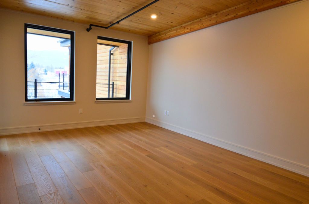 28 Miles Avenue 202, Whitefish, MT 59937 photo 26