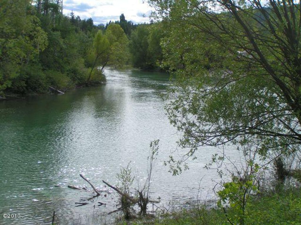 28 Miles Avenue 202, Whitefish, MT 59937 photo 5