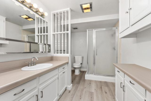 2057 Via Mariposa E B, Laguna Woods, CA 92637