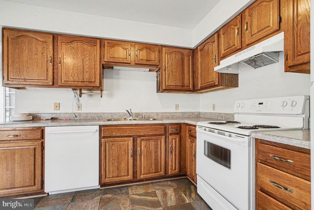 10807 MILLRIDGE LN, Spotsylvania, VA 22553