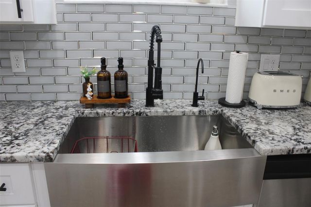 820 PECAN AVENUE, Sanford, FL 32771